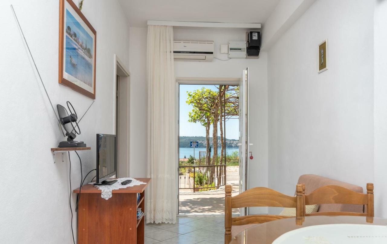 Apartments Villa Bella Vista Seget Trogir Exterior foto