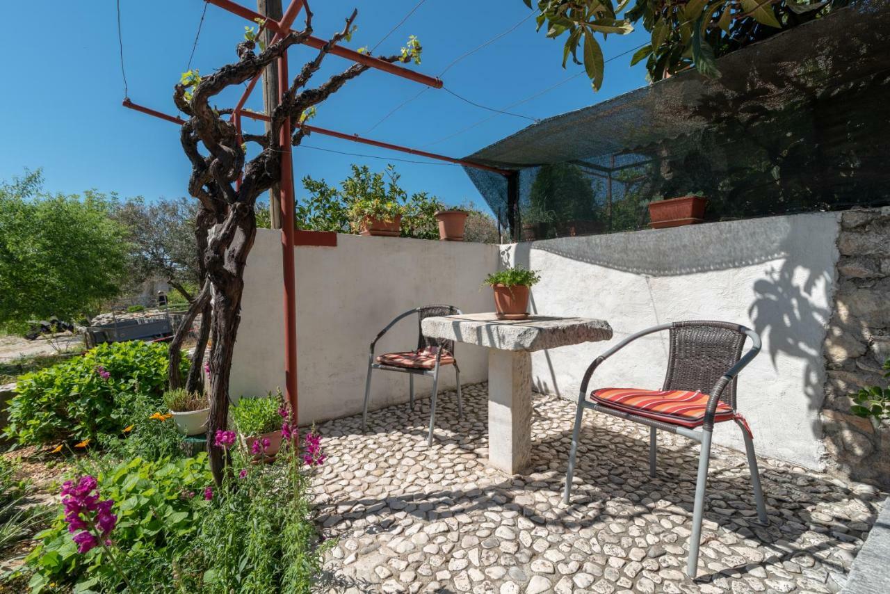 Apartments Villa Bella Vista Seget Trogir Exterior foto