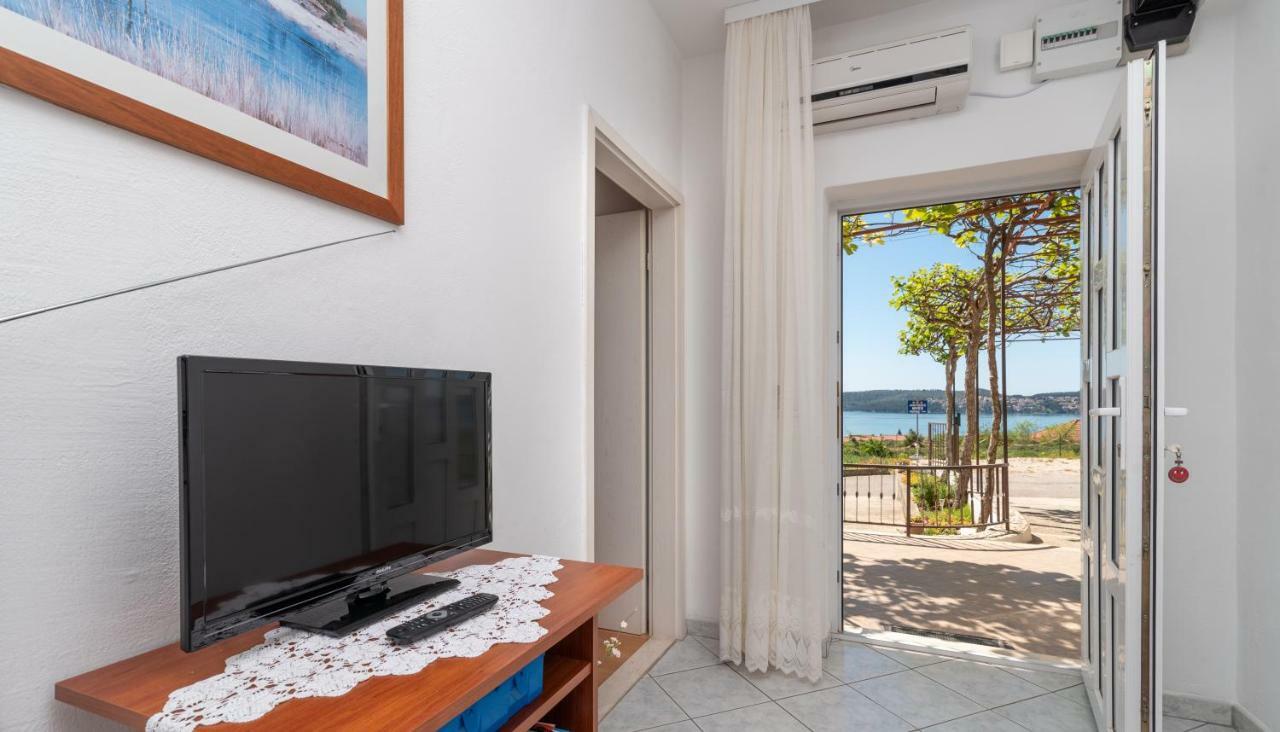 Apartments Villa Bella Vista Seget Trogir Exterior foto